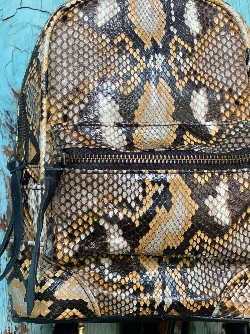 SNAKE SKIN MINI BACKPACK - MAJOVE